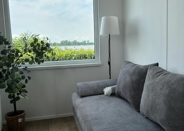 Tiny House Direkt Am Weserstrand Sandstedt