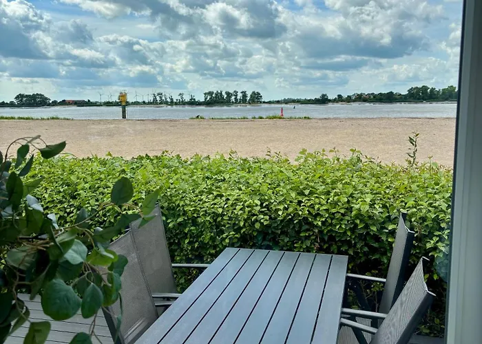 Apartment Tiny House Direkt Am Weserstrand Sandstedt